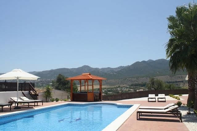 Alhaurín de la Torre Villas Del Alba מראה חיצוני תמונה